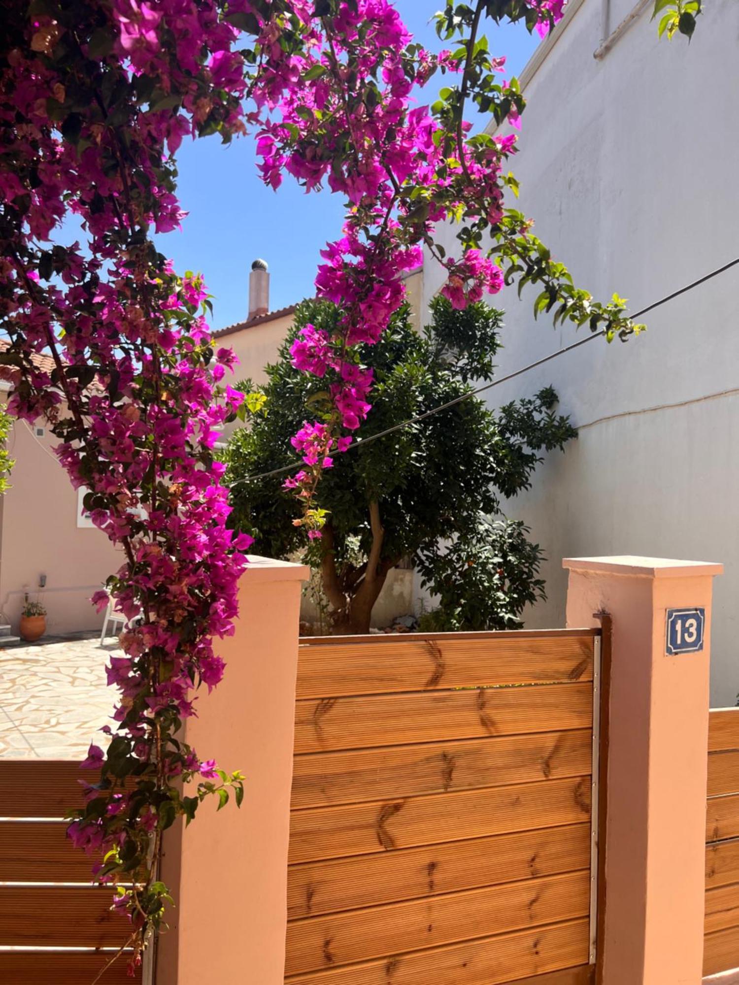 Villa Saitan Bazaar Preveza Exterior foto
